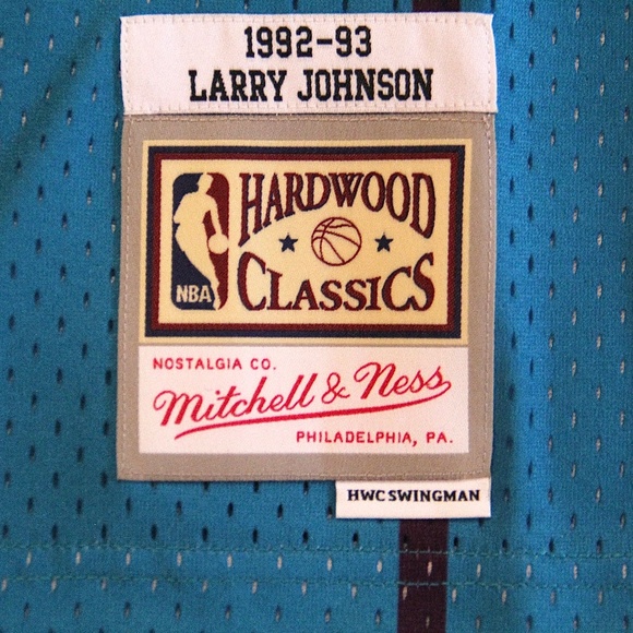 Larry Johnson #2 Charlotte Hornets Hardwood Classic NBA Jersey Mitchell & Ness - Picture 3 of 3